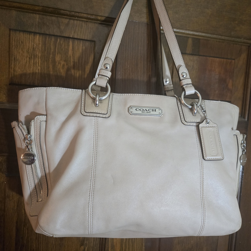 Coach Cream Leather Tote Bag